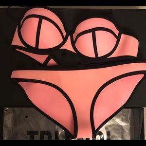 Triangl pink bikini